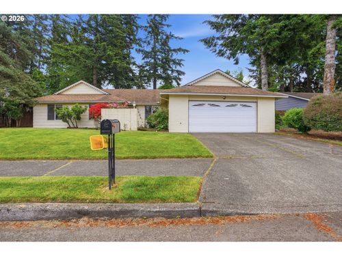 15606 Se Clinton Ct, Portland, OR, 97236-2127 | Card Image