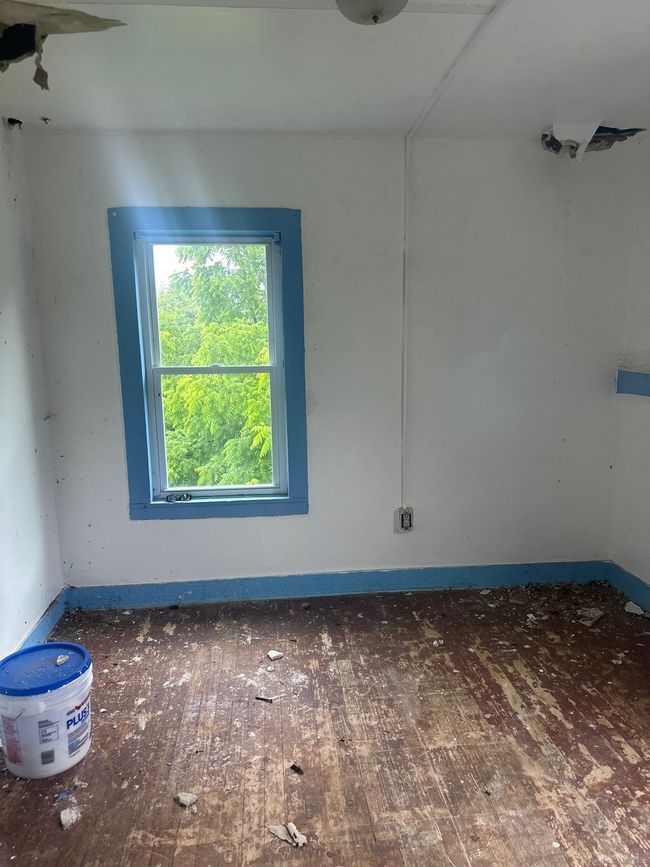 57 Chapman St, Home with 7 bedrooms, 3 bathrooms and null parking in Willimantic CT | Image 21