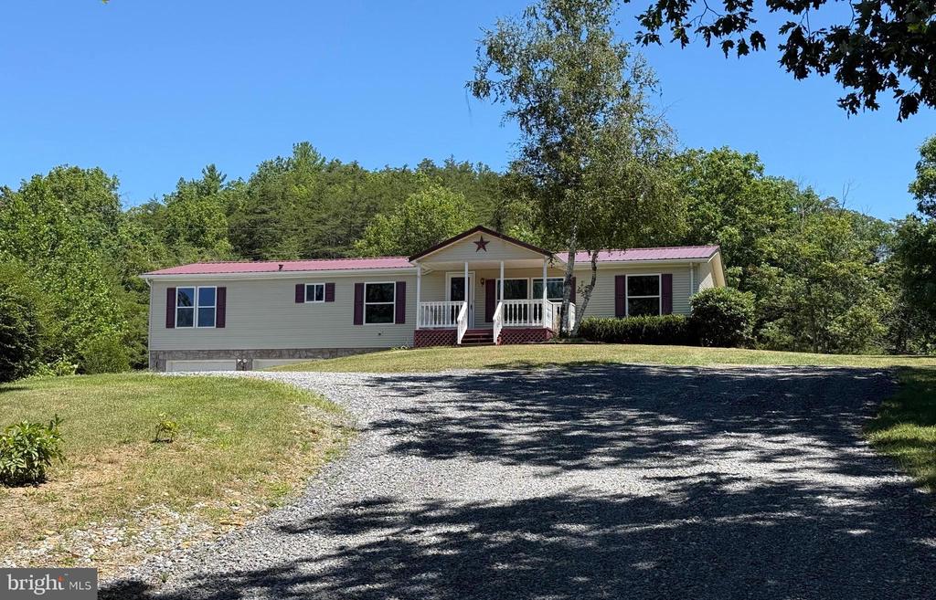 Residential in UPPER TRACT 2