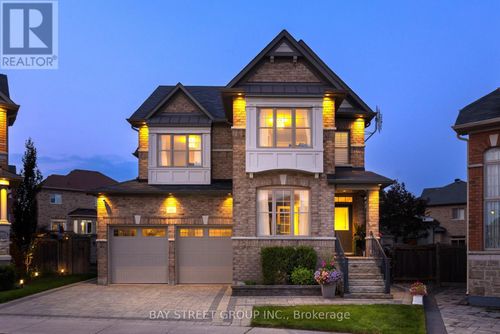 68 Foshan Ave, Markham, ON, L6C0P8 | Card Image