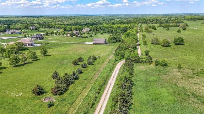 Walking/horse trail to lake just behind property | Image 71