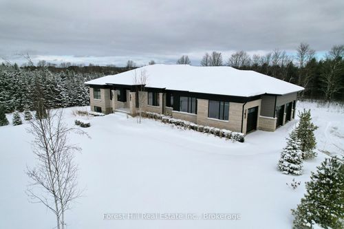 147 Blue Jay Cres, Markdale, ON, N0C1H0 | Card Image