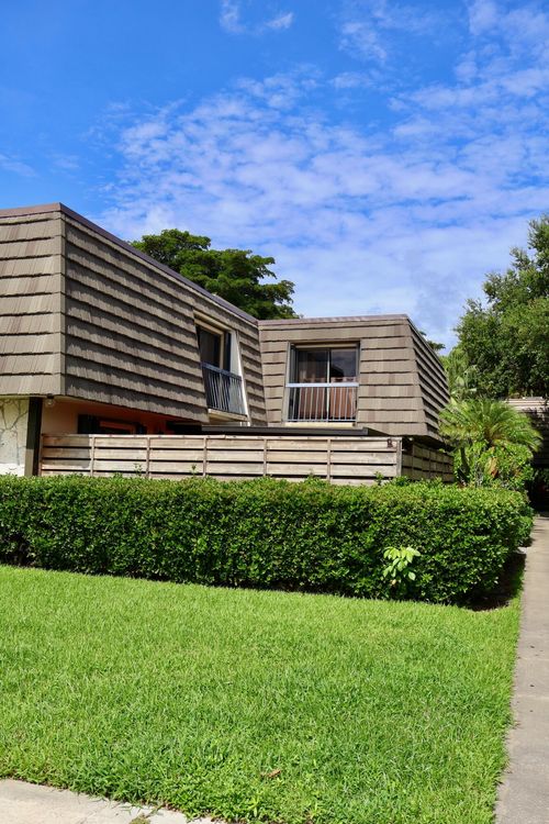 526 5th Ter, Palm Beach Gardens, FL, 33418-3668 | Card Image