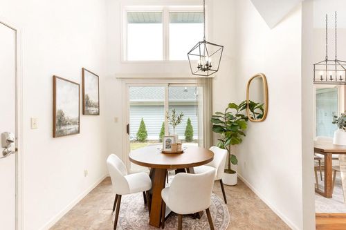 14048 W Waters Edge Trail, New Berlin, WI, 53151 | Card Image