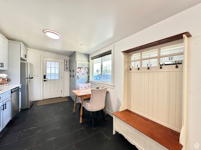 Delightful kitchen and dining space!! Lovely window view! | Image 10