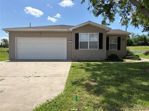 810 Trade Winds Dr, Perryville, MO, 63775-1413 | Card Image
