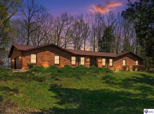 320 Forest Trce, Radcliff, KY, 40160-9449 | Card Image