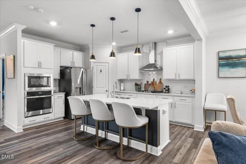 6413 Archwood Ave, Raleigh, NC, 27616-6689 | Card Image