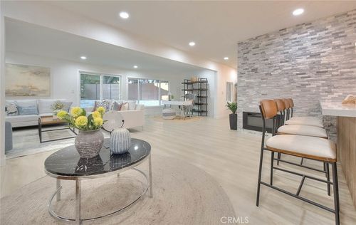 4040 Lehman Rd, La Crescenta, CA, 91214-2307 | Card Image