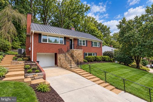 5054 37th St N, ARLINGTON, VA, 22207-1823 | Card Image