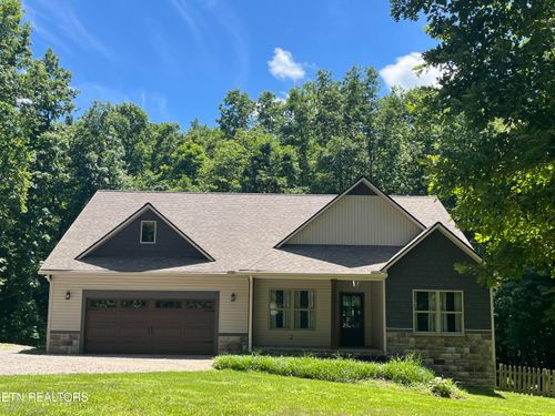 73 Creek Pl, Monterey, TN, 38574-7133 | Card Image