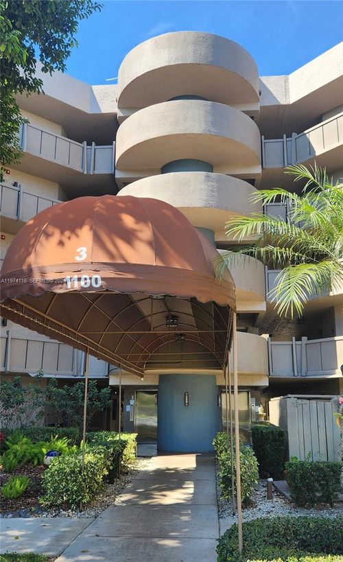 316-1100 Colony Point Cir, Pembroke Pines, FL, 33026 | Card Image