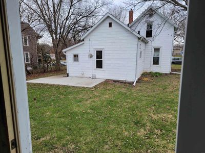 1416 Clay Street, House other with 3 bedrooms, 1 bathrooms and null parking in Cedar Falls IA | Image 2