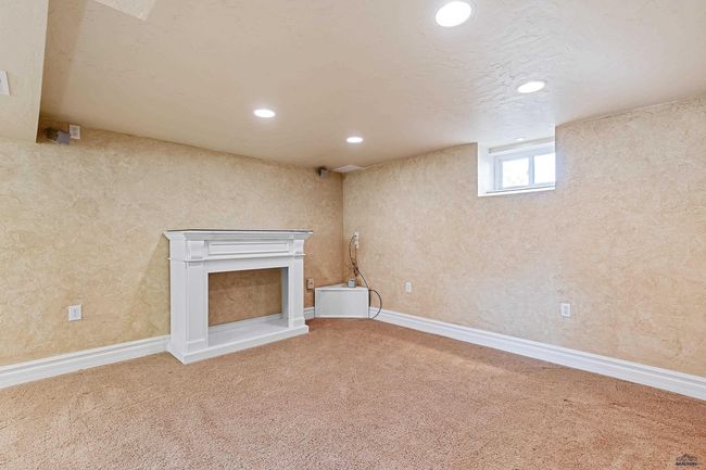 1120 West Blvd, House other with 3 bedrooms, 4 bathrooms and null parking in Rapid City SD | Image 21