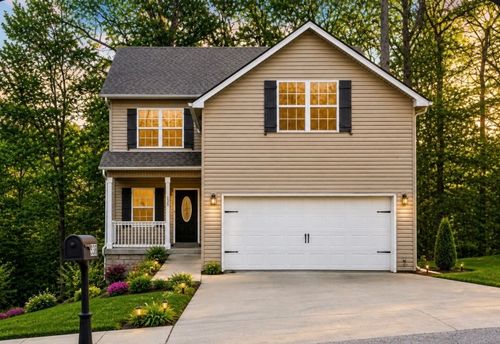 338 Chalet Cir, Clarksville, TN, 37040-1640 | Card Image