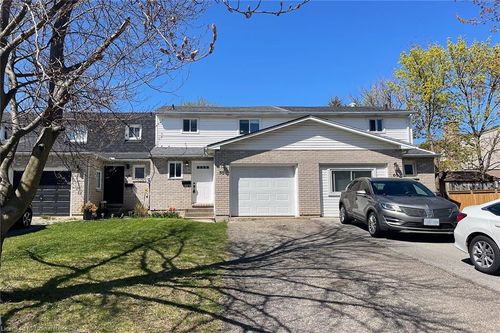 58 Romy Cres, Thorold, ON, L2V4T6 | Card Image