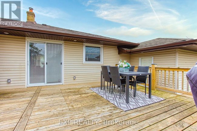 4382 Central Avenue, House other with 5 bedrooms, 2 bathrooms and 5 parking in Lincoln (Beamsville) ON | Image 34