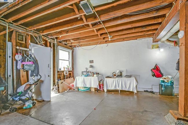 324 Sawyer St, House other with 2 bedrooms, 1 bathrooms and 1 parking in San Francisco CA | Image 17