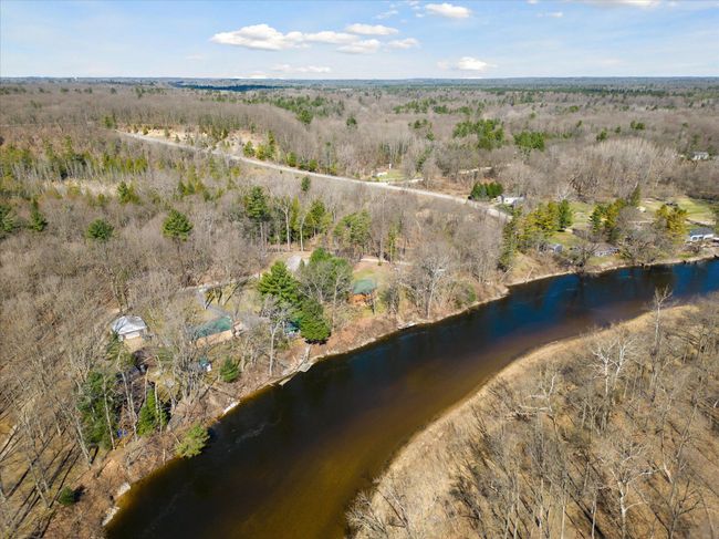 7952 Main St, House other with 3 bedrooms, 2 bathrooms and null parking in Newaygo MI | Image 60