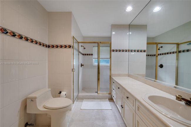 7020 Almansa St, House other with 4 bedrooms, 5 bathrooms and null parking in Coral Gables FL | Image 16