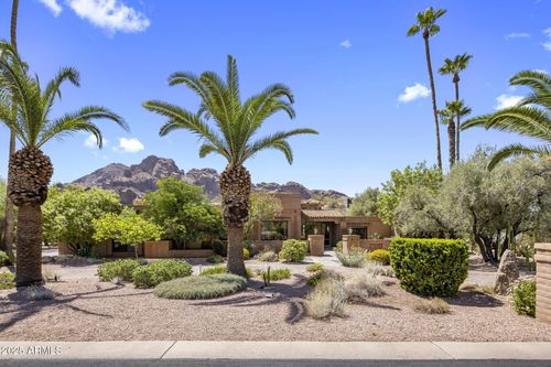4737 E Valley Vista Ln, Paradise Valley, AZ, 85253-4068 | Card Image