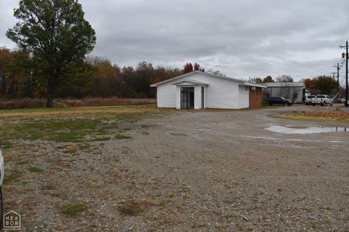 5008 E Nettleton Ave, Jonesboro, AR, 72401-6643 | Card Image