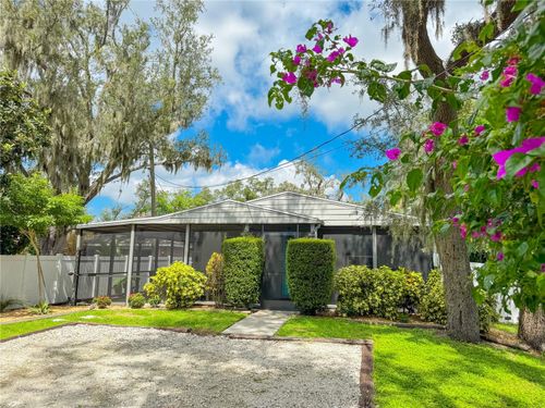 2751 72nd Avenue Dr E, SARASOTA, FL, 34243-3322 | Card Image