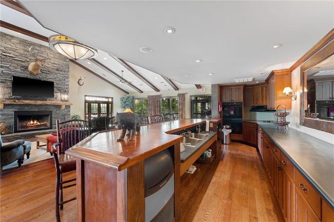 Lodge Kitchen - Agent Owned Photo | Image 34