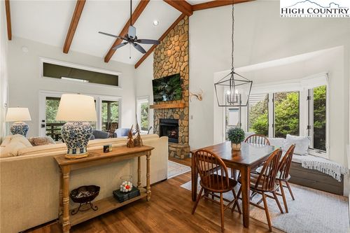 2-323 Near Sawrey, Boone, NC, 28607 | Card Image