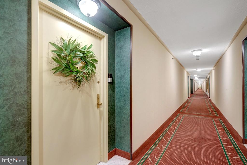 Residential Lease in FALLS CHURCH 2