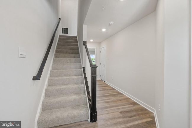 16612 Green Glade Dr, Townhouse with 3 bedrooms, 4 bathrooms and null parking in BRANDYWINE MD | Image 4