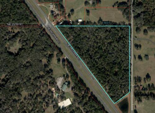 21831 Ne Highway 27, WILLISTON, FL, 32696-3117 | Card Image