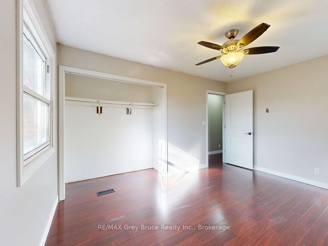 062706 Sunny Valley Rd, House other with 4 bedrooms, 2 bathrooms and 8 parking in Georgian Bluffs ON | Image 24