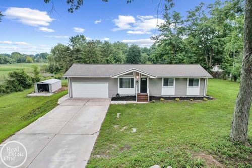 5742 Carroll Lake Rd, Commerce Township, MI, 48382-3128 | Card Image