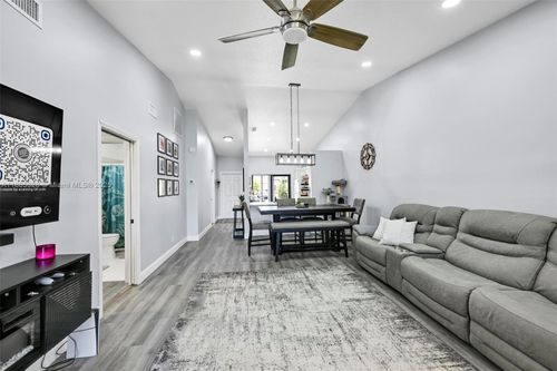 1054 Nw 53rd St, Deerfield Beach, FL, 33064-8639 | Card Image