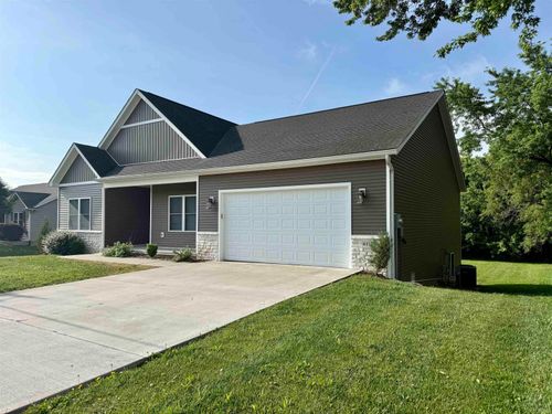 4119 W Carmola Dr, Bloomington, IN, 47404-1146 | Card Image