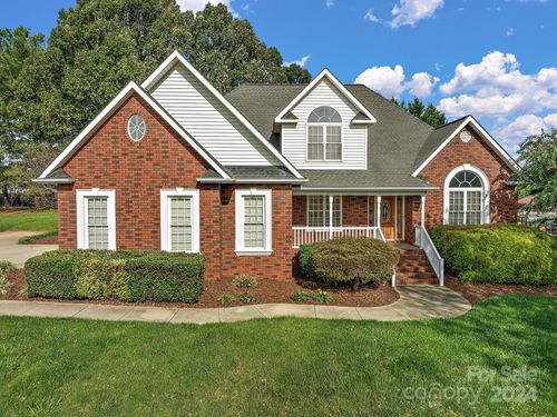 2488 Birdie Ln Ne, Conover, NC, 28613-9457 | Card Image