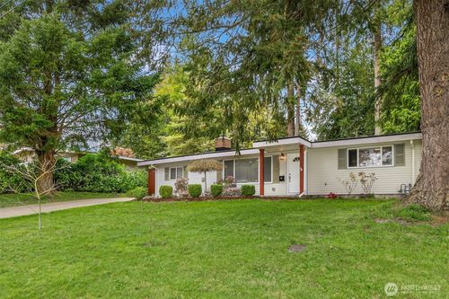 4114 Bledsoe Ave, Bremerton, WA, 98310-2914 | Card Image