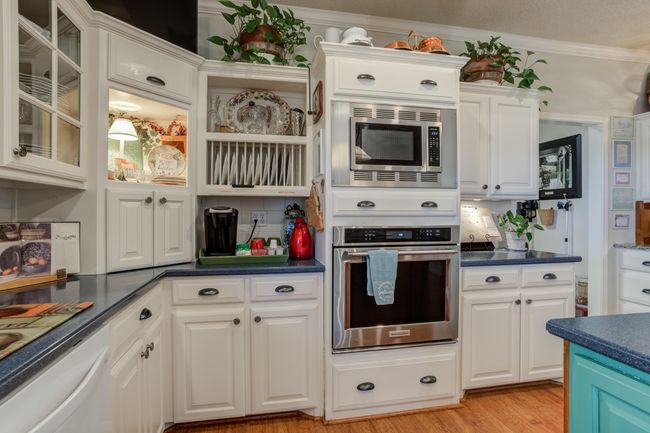 14101 E Fm 1527, Home with 3 bedrooms, 4 bathrooms and null parking in Lorenzo TX | Image 43