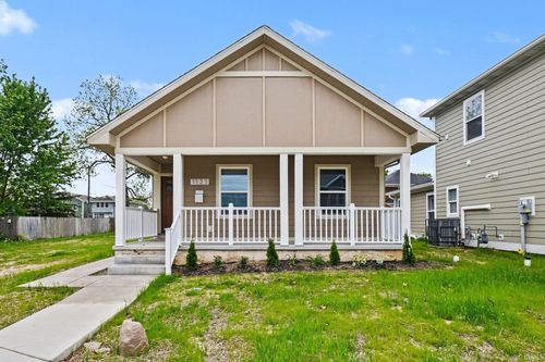 1132 Harvey St, South Bend, IN, 46616-1038 | Card Image
