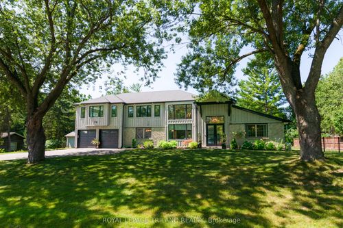 74 Kilworth Park Dr, Komoka, ON, N0L1R0 | Card Image