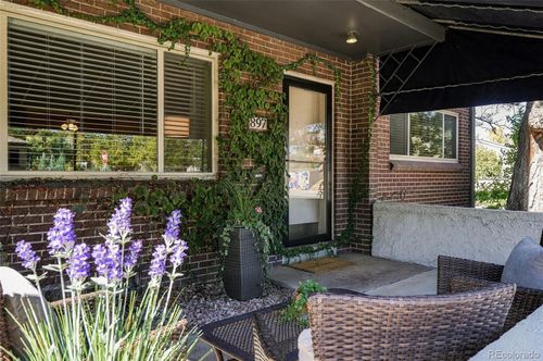 897 Glencoe St, Denver, CO, 80220-4456 | Card Image