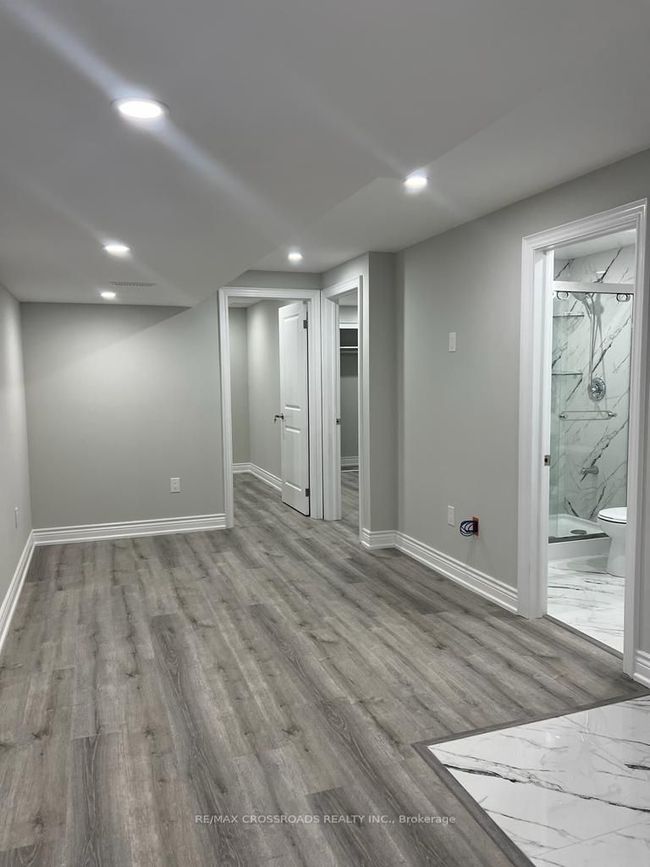 LOWER - 6 Gillett Dr, House other with 2 bedrooms, 1 bathrooms and 1 parking in Ajax ON | Image 8