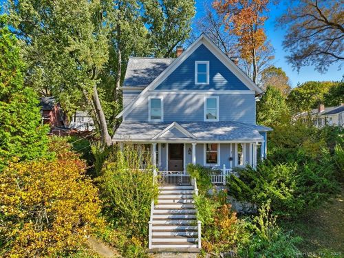 2 Crescent St, Deep River, CT, 06417-1819 | Card Image