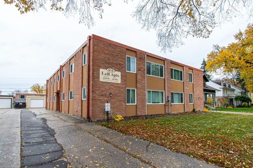 612 8th St S, Fargo, ND, 58103-2765 | Card Image