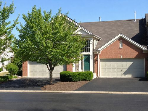 667 Creekside Cir, Gurnee, IL, 60031-2058 | Card Image