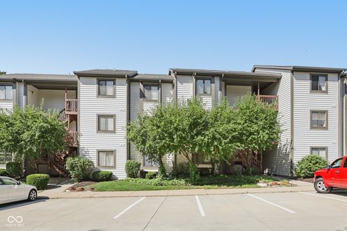 apt-d-8168 Shorewalk Dr, Indianapolis, IN, 46236-8623 | Card Image