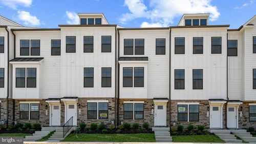 338 Ensemble Way, FREDERICK, MD, 21701-9486 | Card Image