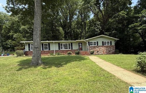 1300 Park Ave, ONEONTA, AL, 35121-2643 | Card Image