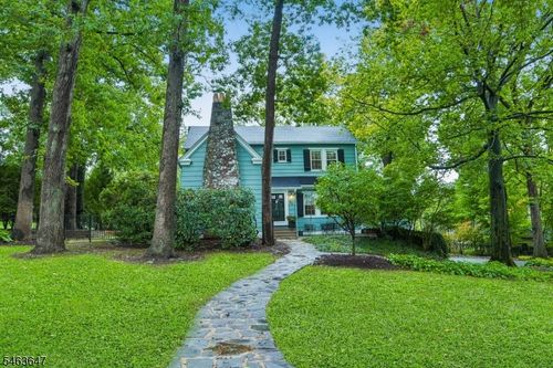 30 Myrtle Ave, Summit, NJ, 07901-3480 | Card Image